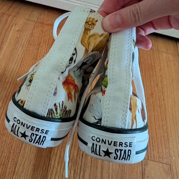 Converse Juniors Safari Animal Print High-Top Sneakers Size 5 - Picture 8 of 8